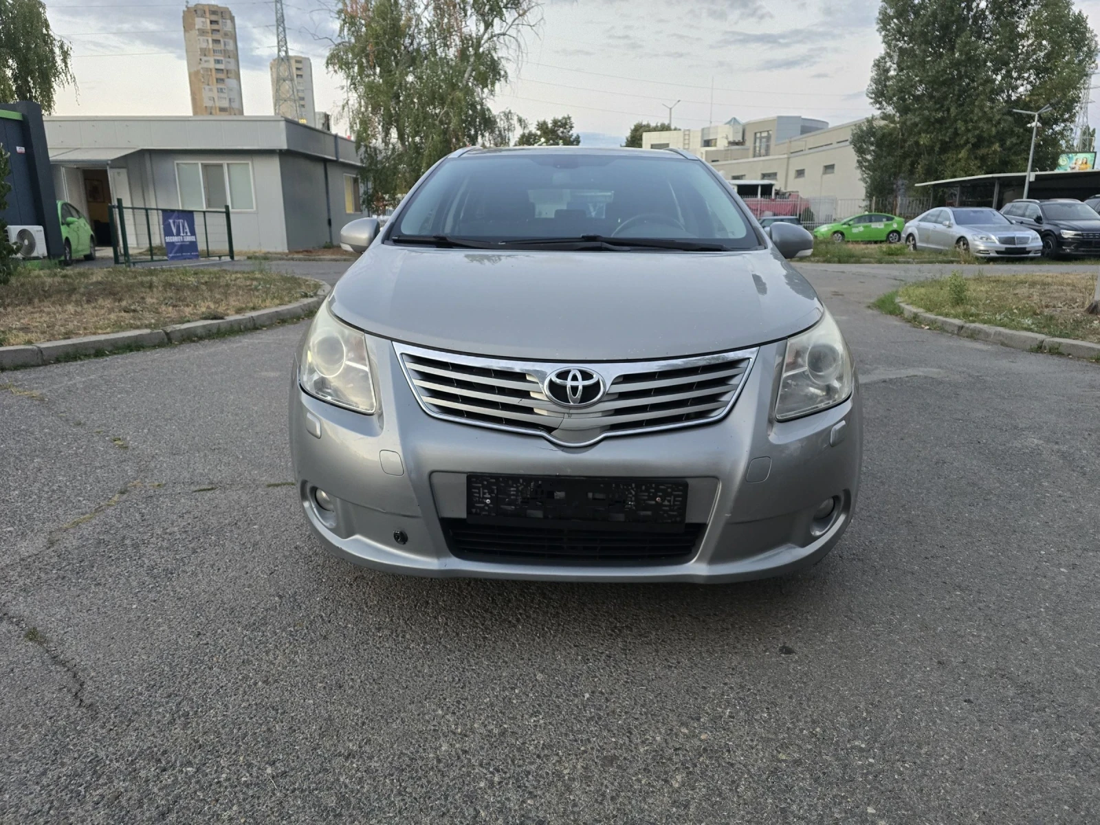 Toyota Avensis 1.8БЕНЗИН/147КС/КЛИМАТРОНИК - изображение 2