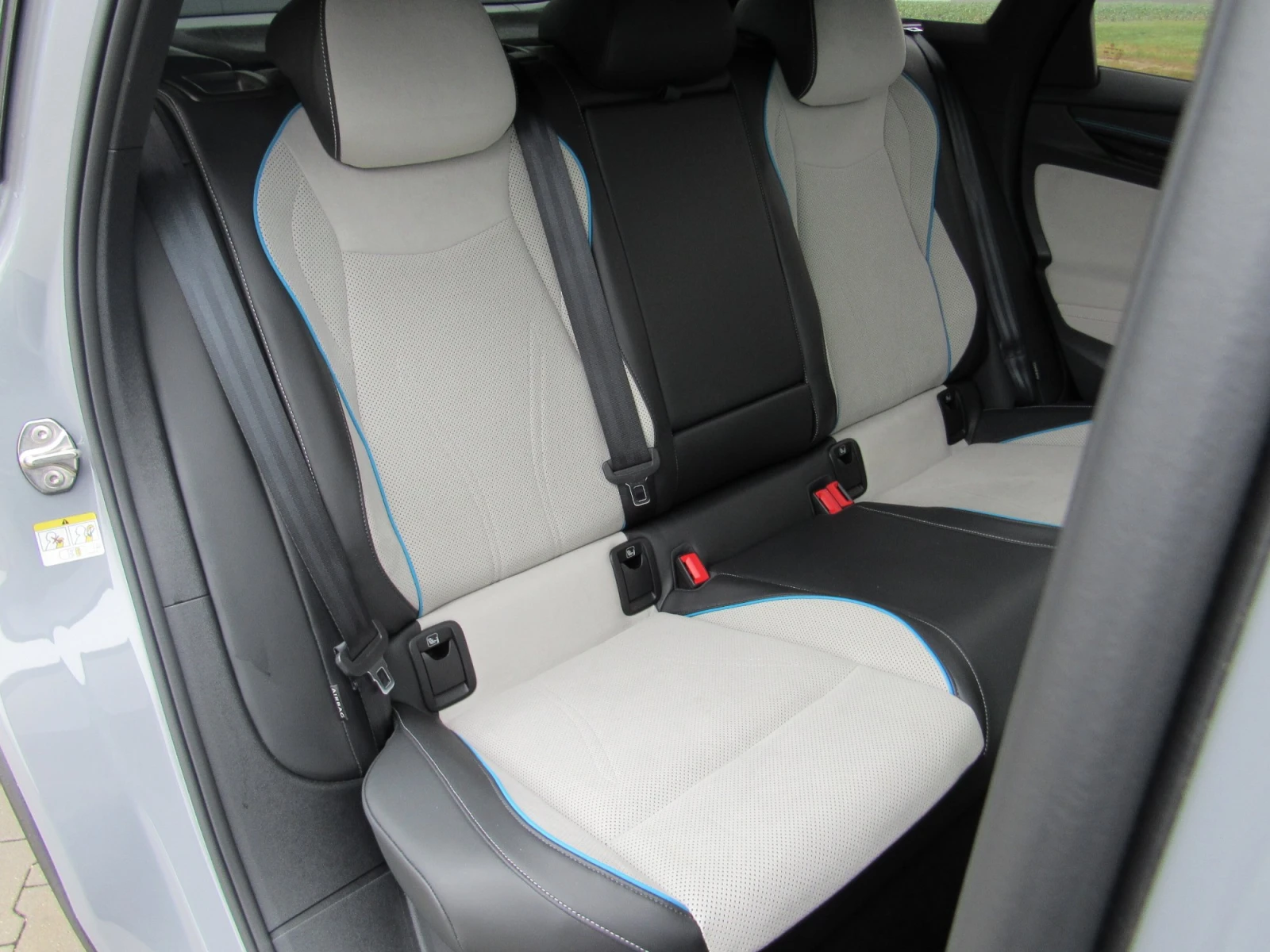 VW ID.7 82 kWh Pro/Head-UP/Pano/�����/�������/�����/Karman | Mobile.bg � ����������� 11