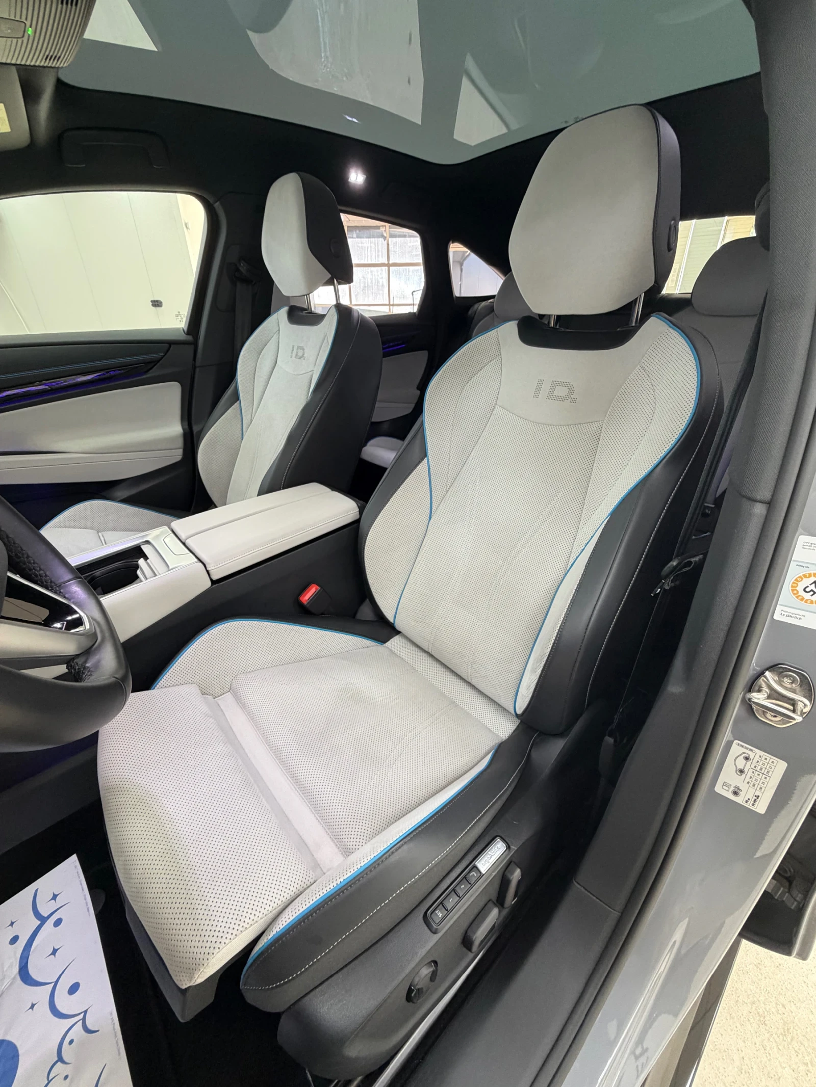 VW ID.7 Наличен! PRO FULL без забележка, снимка 3 - Автомобили и джипове - 54131769