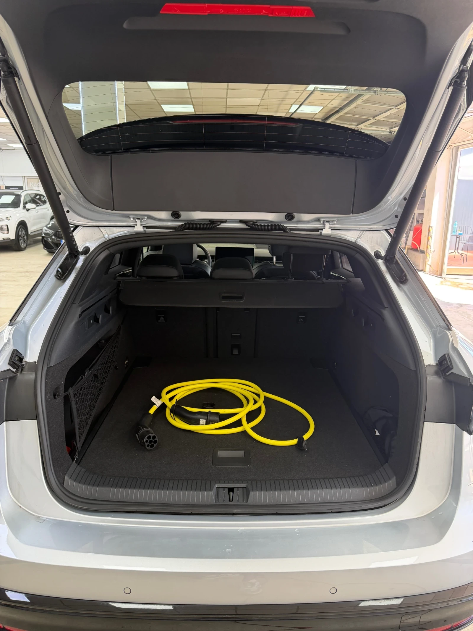 VW ID.7 Tourer PRO Наличен! FULL MAX, снимка 8 - Автомобили и джипове - 54793149