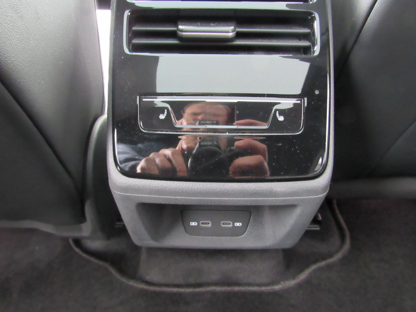 VW ID.7 82 kWh Pro/Head-UP/Pano/�����/�������/�����/Karman | Mobile.bg � ����������� 12