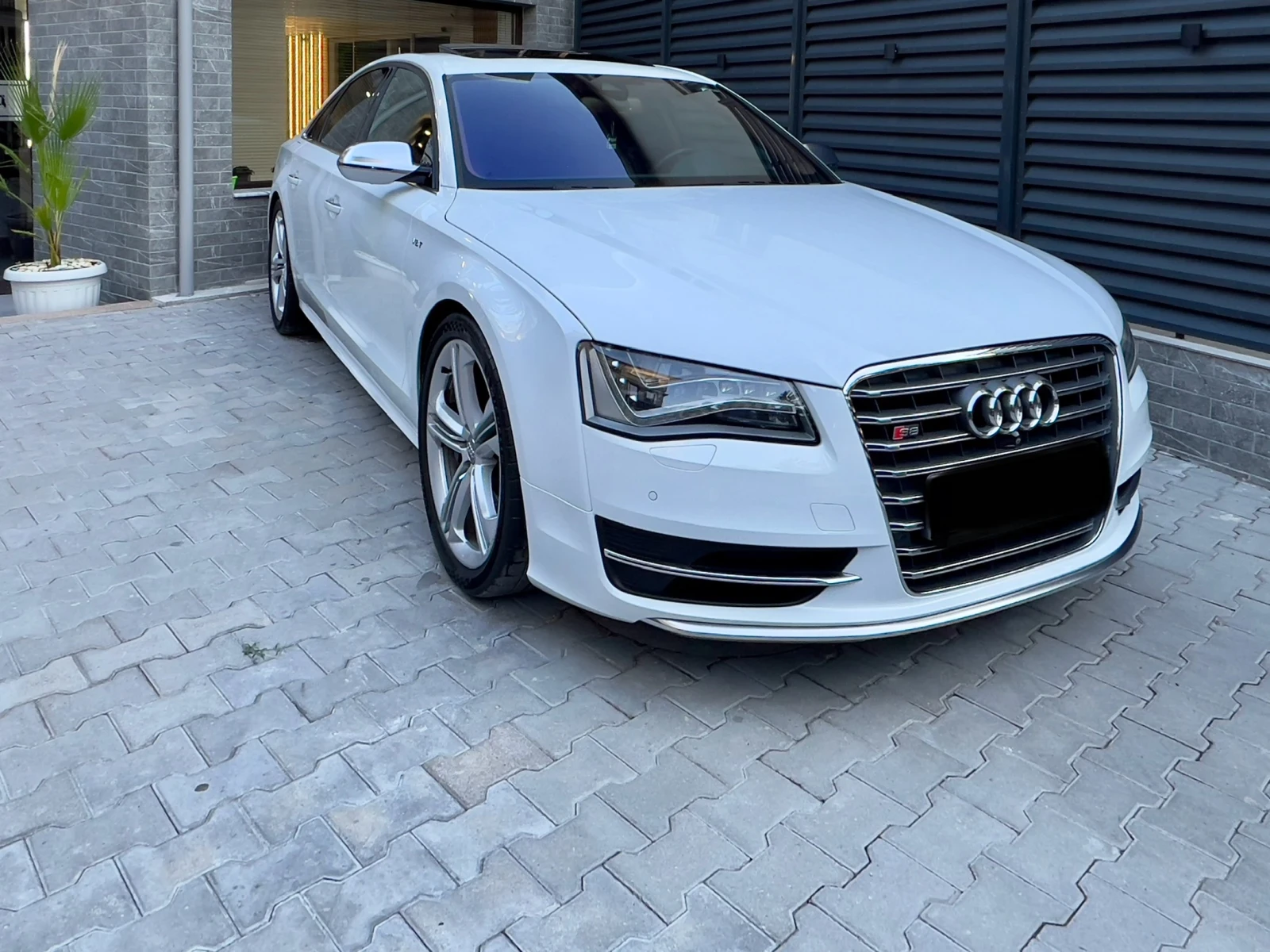 Audi S8 | Mobile.bg � ����������� 1