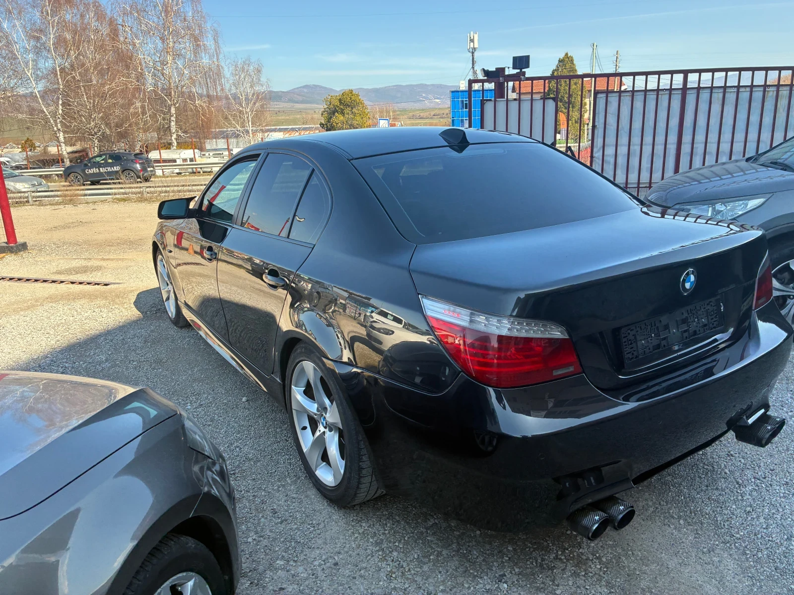 BMW 530, снимка 6 - Автомобили и джипове - 53830404