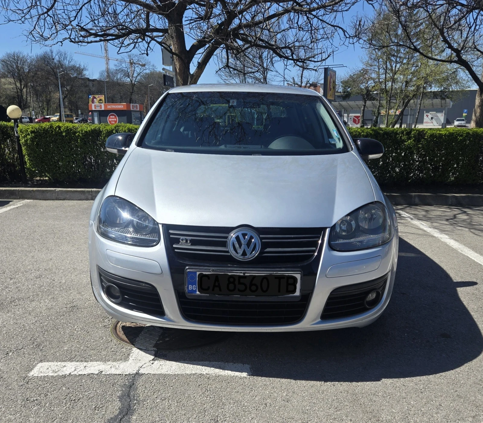 VW Golf 1.9 TDI, снимка 2 - Автомобили и джипове - 54135765