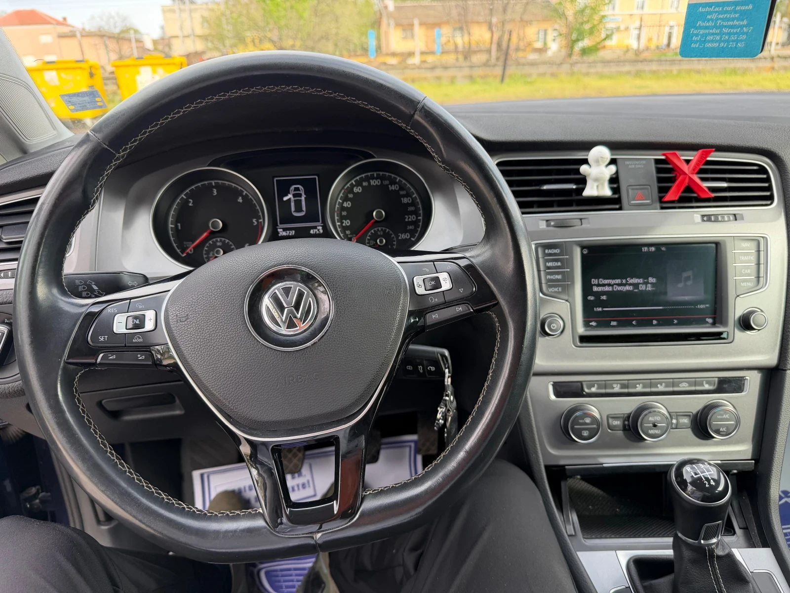 VW Golf Longue 1.6 , снимка 7 - Автомобили и джипове - 54193600