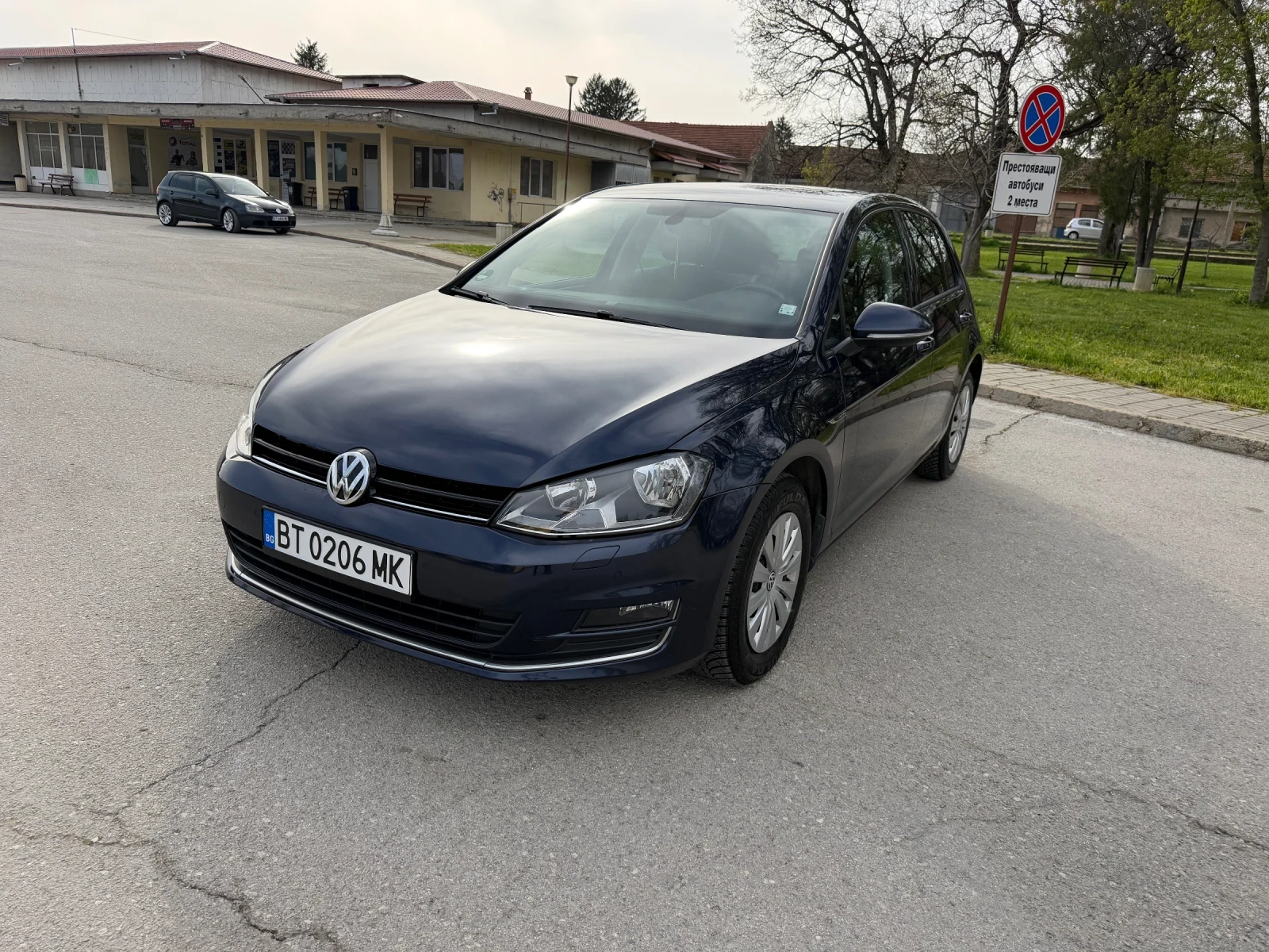VW Golf Longue 1.6 , снимка 2 - Автомобили и джипове - 54193600