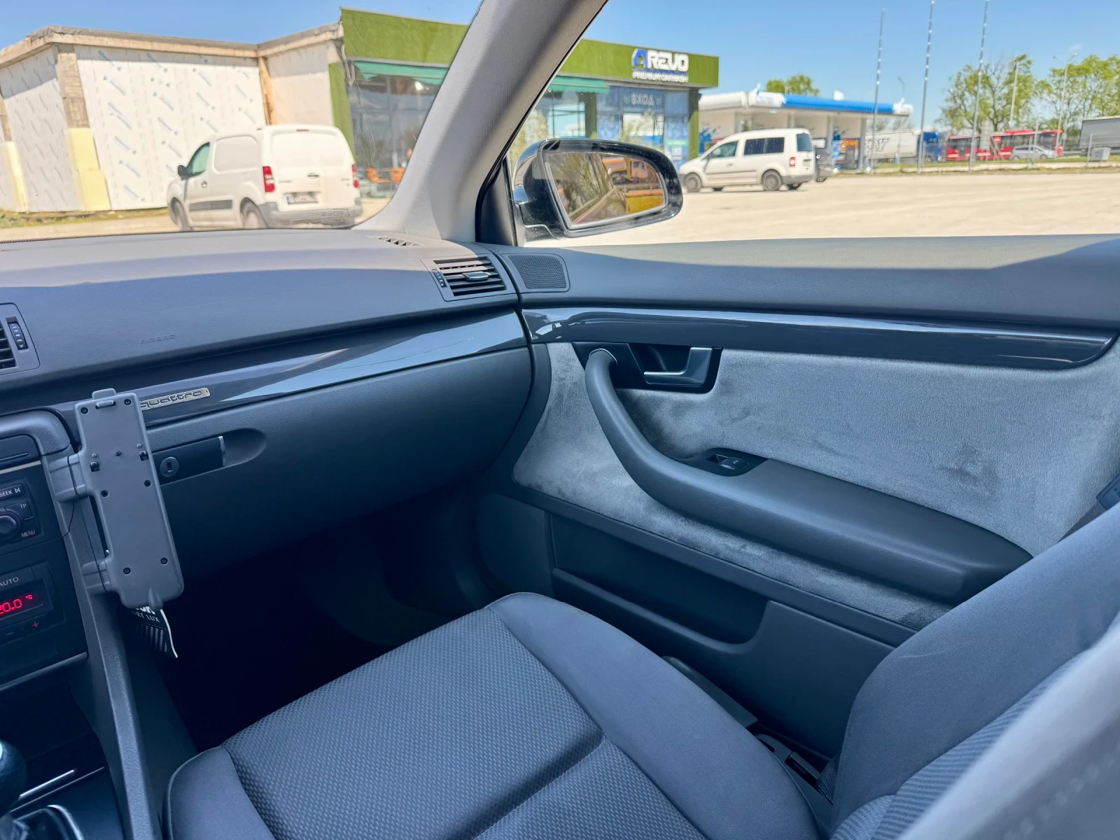 Audi A4 Audi A4 B6 1.9 TDI Quattro , снимка 10 - Автомобили и джипове - 54199520