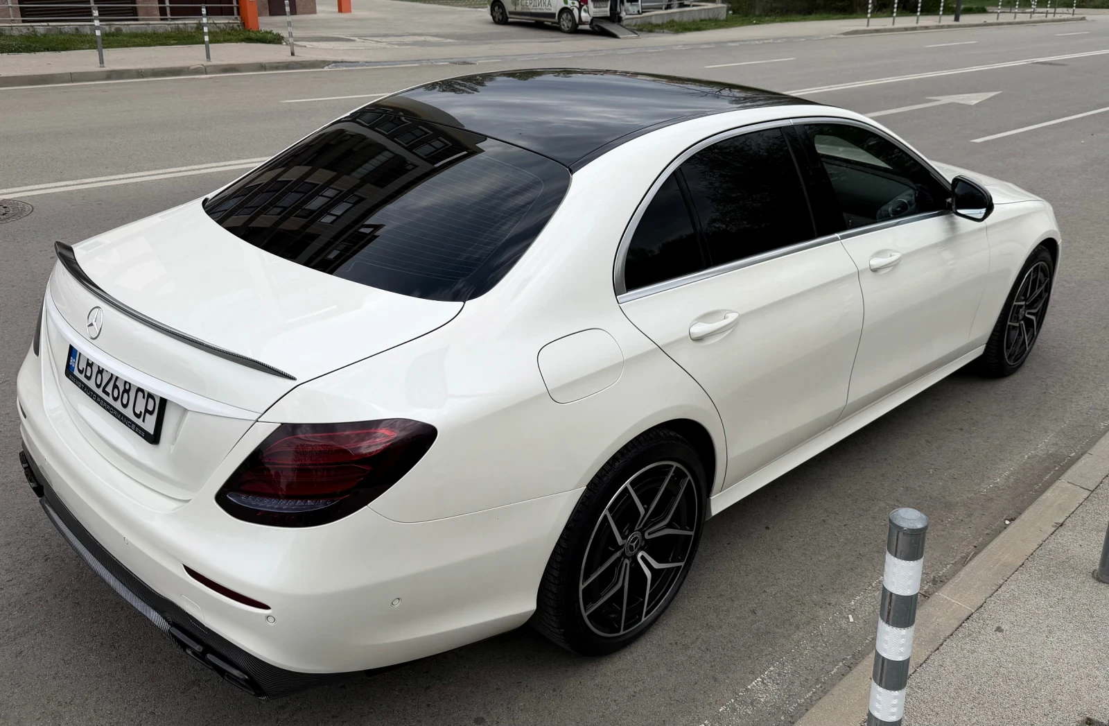 Mercedes-Benz E 450 4MATIC, снимка 6 - Автомобили и джипове - 54297680