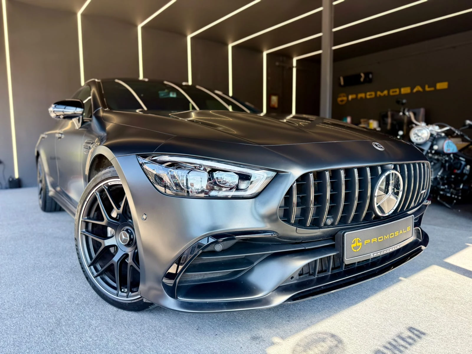 Mercedes-Benz GT 53 AMG* 4M* Обдухване* Pano* Лизинг