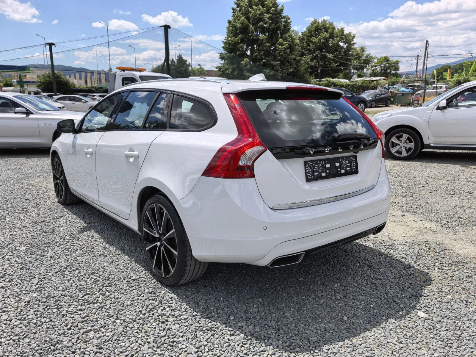 Volvo V60 2.0 D5 225�.� Twin Engine Plug-in Hybrid AWD | Mobile.bg � ����������� 7