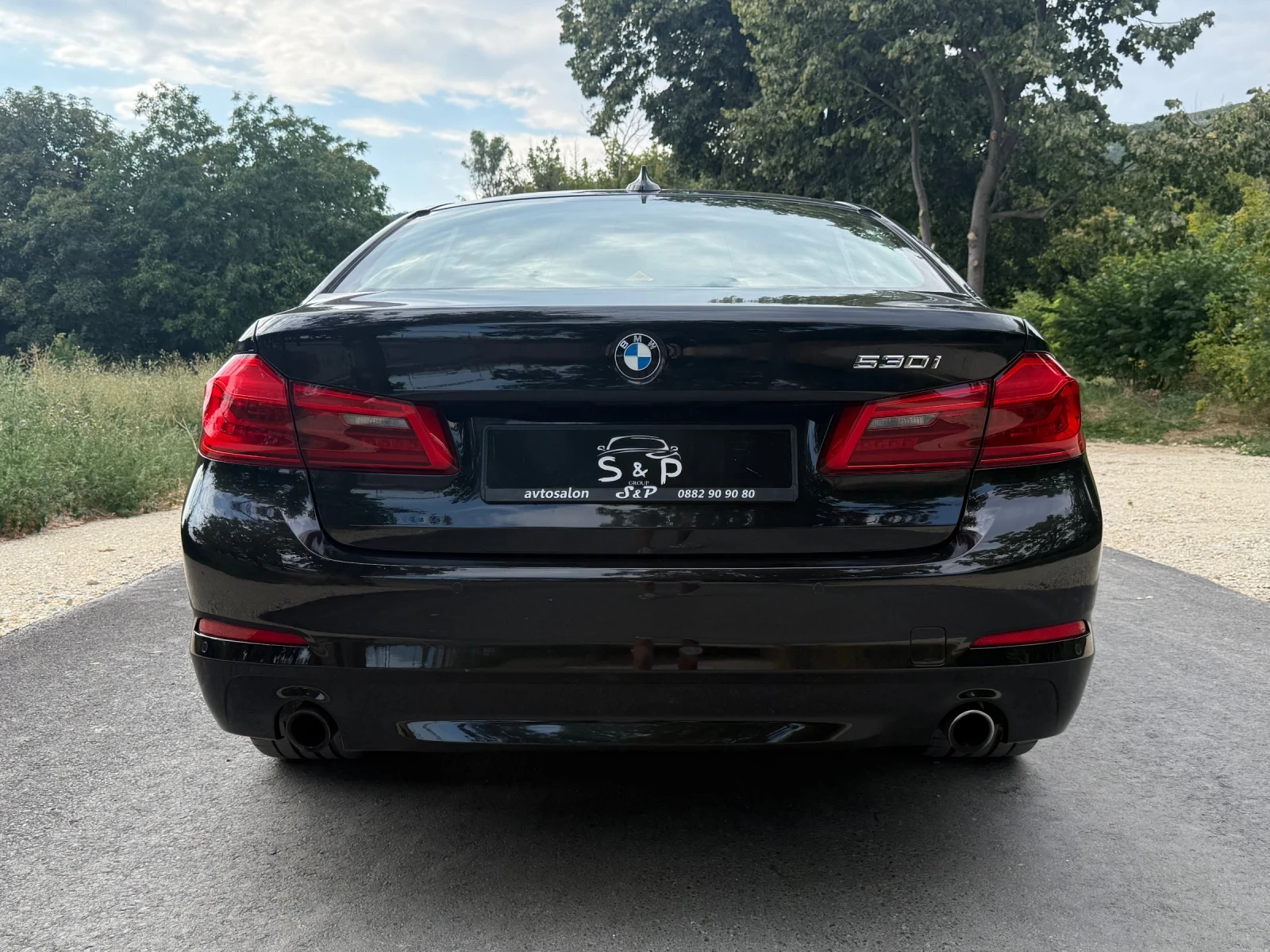 BMW 530 i | Led Adaptive | Подгрев | Напълно Обслужена | , снимка 5 - Автомобили и джипове - 55782732