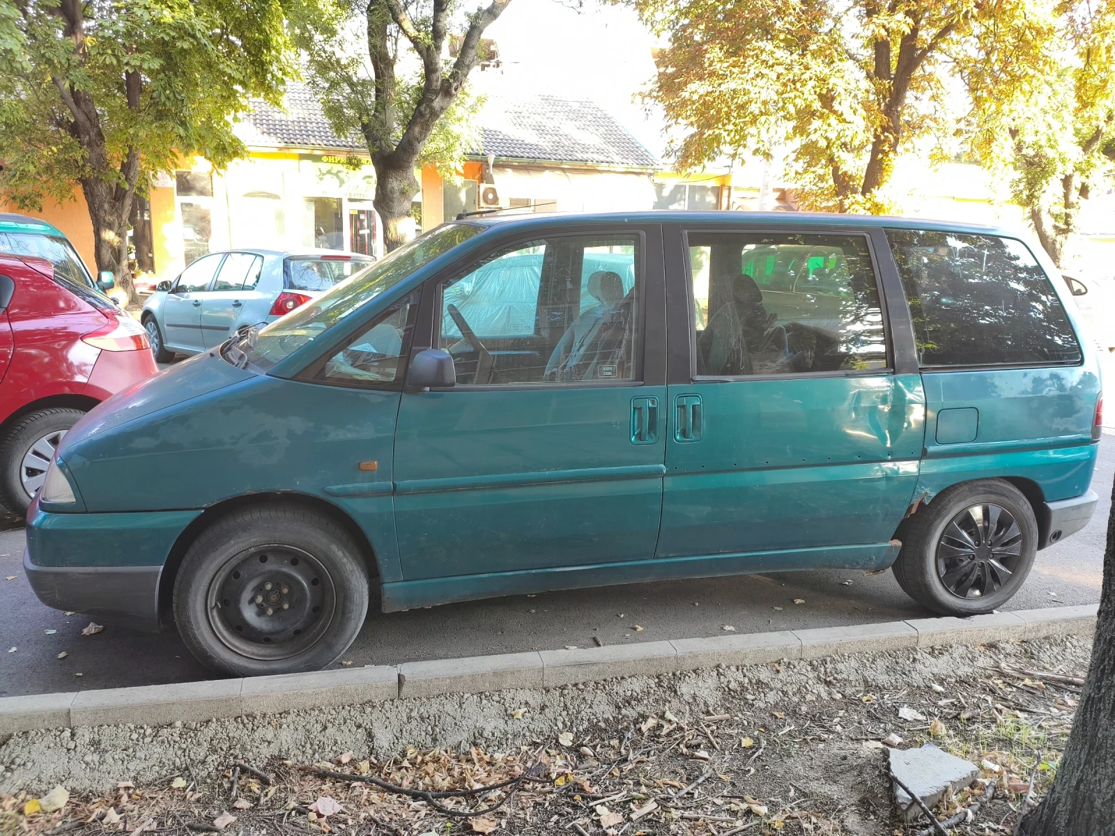 Peugeot 806, снимка 2 - Автомобили и джипове - 55898593