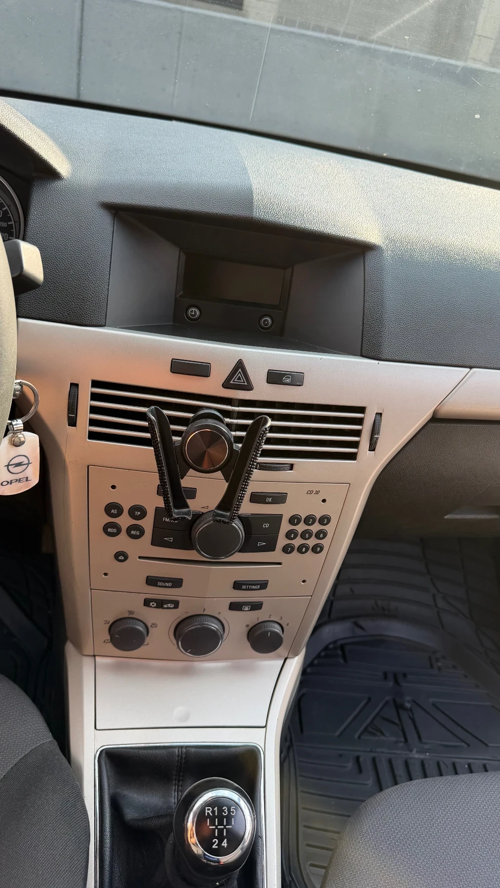 Opel Astra, снимка 7 - Автомобили и джипове - 56185538