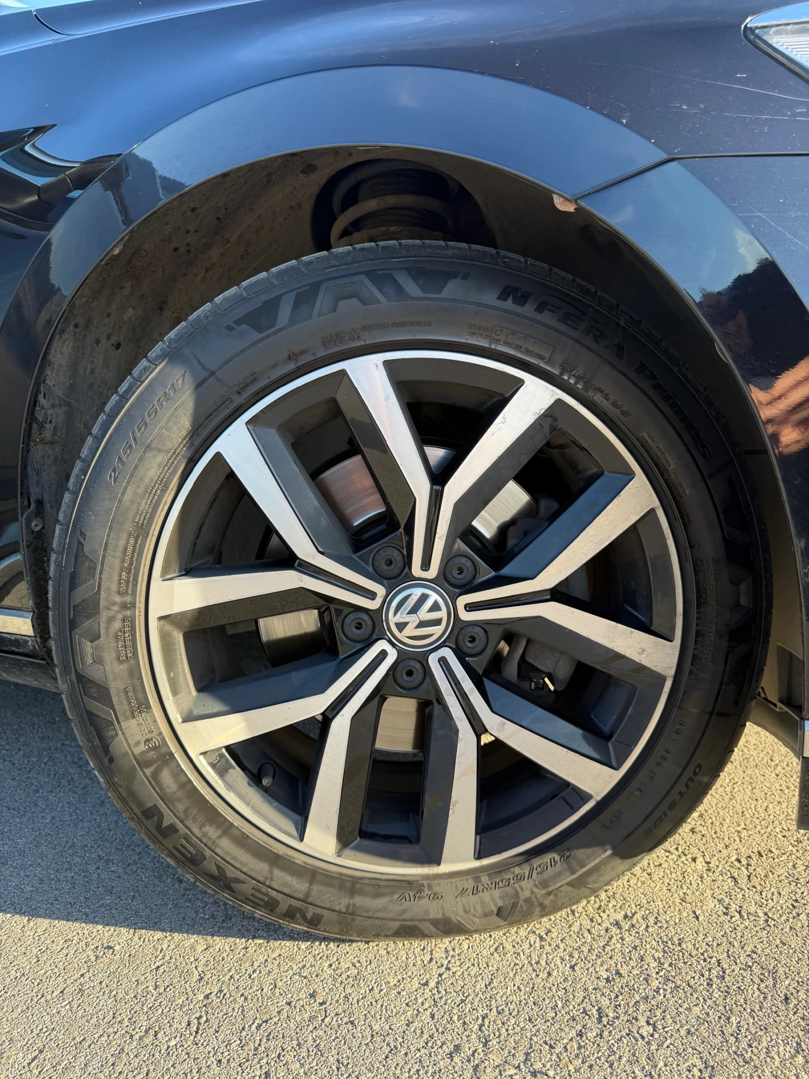 VW Passat 2.0 TDI 150 , снимка 17 - Автомобили и джипове - 56361927