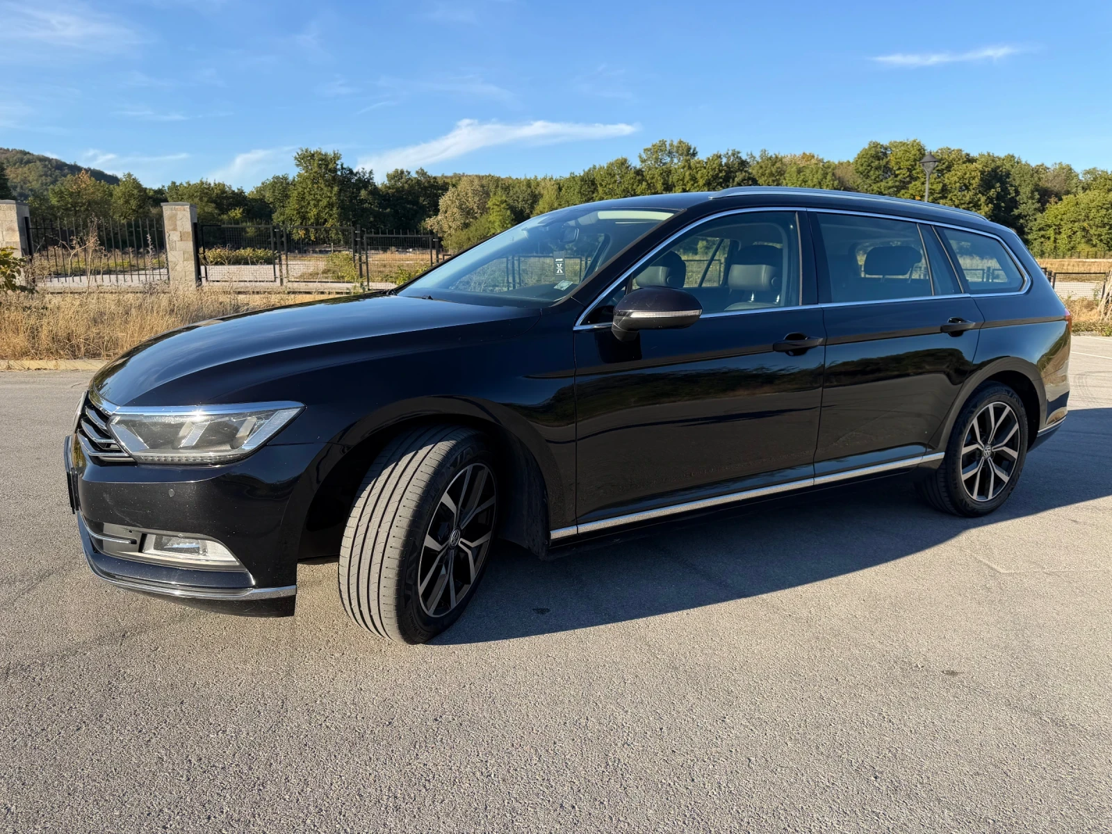 VW Passat 2.0 TDI 150 , снимка 4 - Автомобили и джипове - 56361927