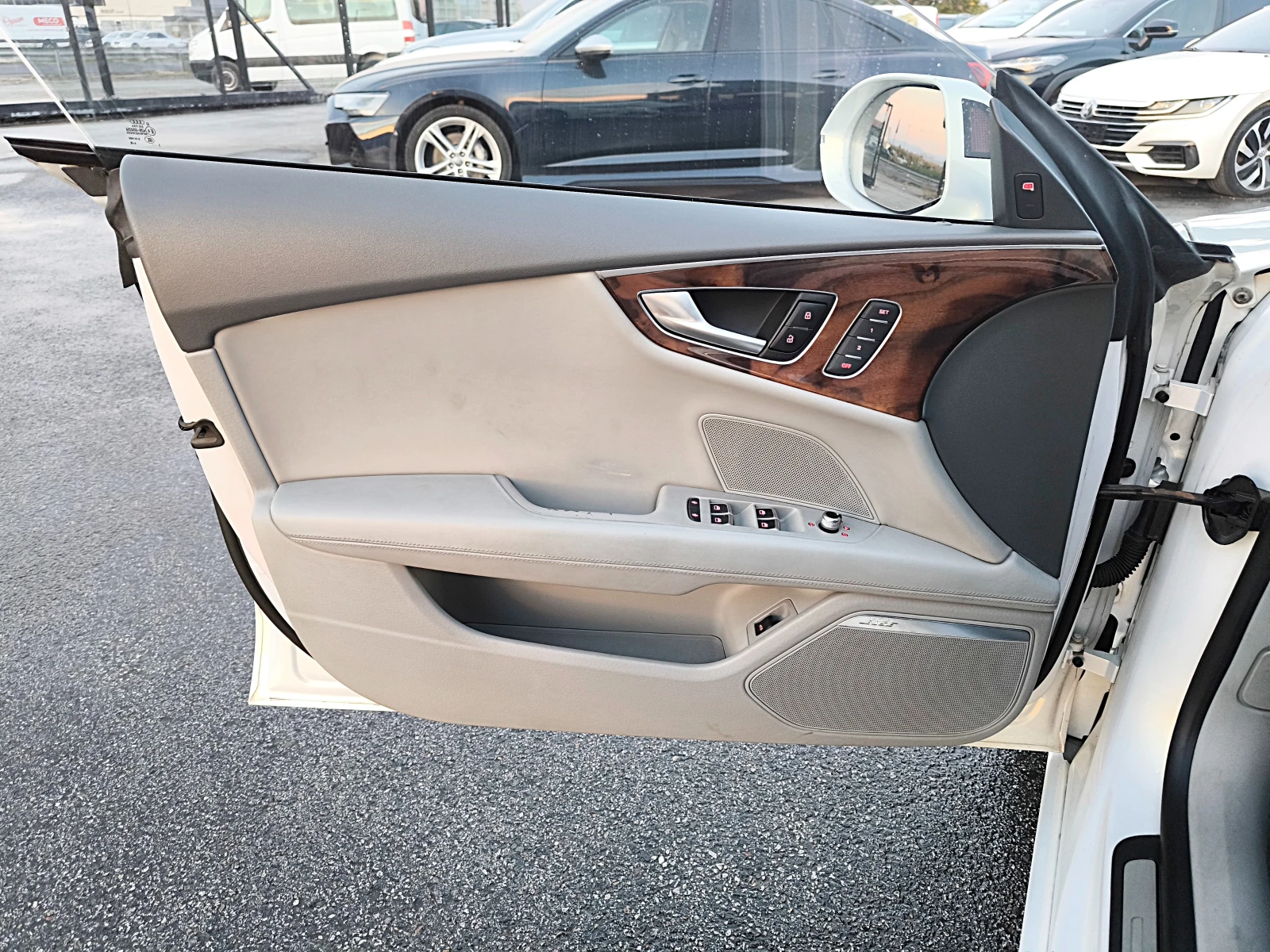 Audi A7 RS7 OPTIK-4x4-HEAD UP-BOSE-KAMERA-�����B-DISTRONIK | Mobile.bg � ����������� 7