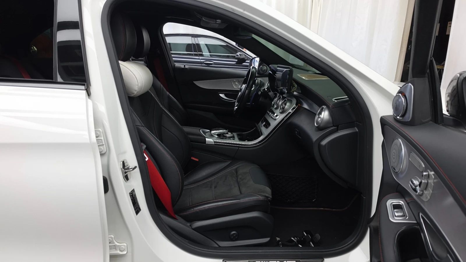 Mercedes-Benz C 43 AMG 3.0 V6 Biturbo | Mobile.bg � ����������� 9