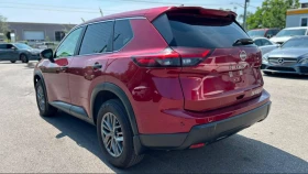 Nissan Rogue AWD S | Clean CARFAX | 360| CARPLAY, снимка 2