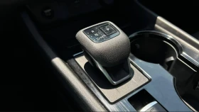 Nissan Rogue AWD S | Clean CARFAX | 360| CARPLAY, снимка 17