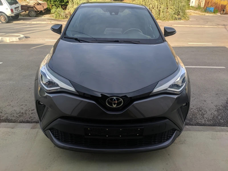 Toyota C-HR 1.2i* 30661км* 4x4* FACELIFT* Гаранция, снимка 2 - Автомобили и джипове - 49292391