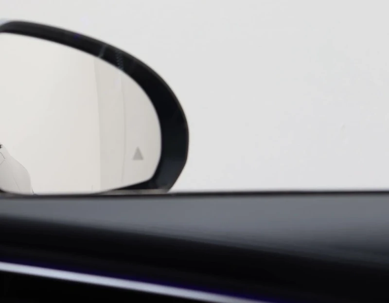 Mercedes-Benz GLC 220  AMG line - PANO- HEAD UP* KEYLESS* EXCLUSIVE, снимка 12 - Автомобили и джипове - 52530485