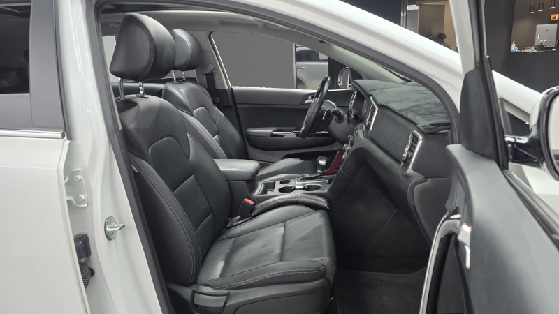 Kia Sportage 2.0 2WD NOBLESSE PLUS autogeorge.com, снимка 10 - Автомобили и джипове - 52389405