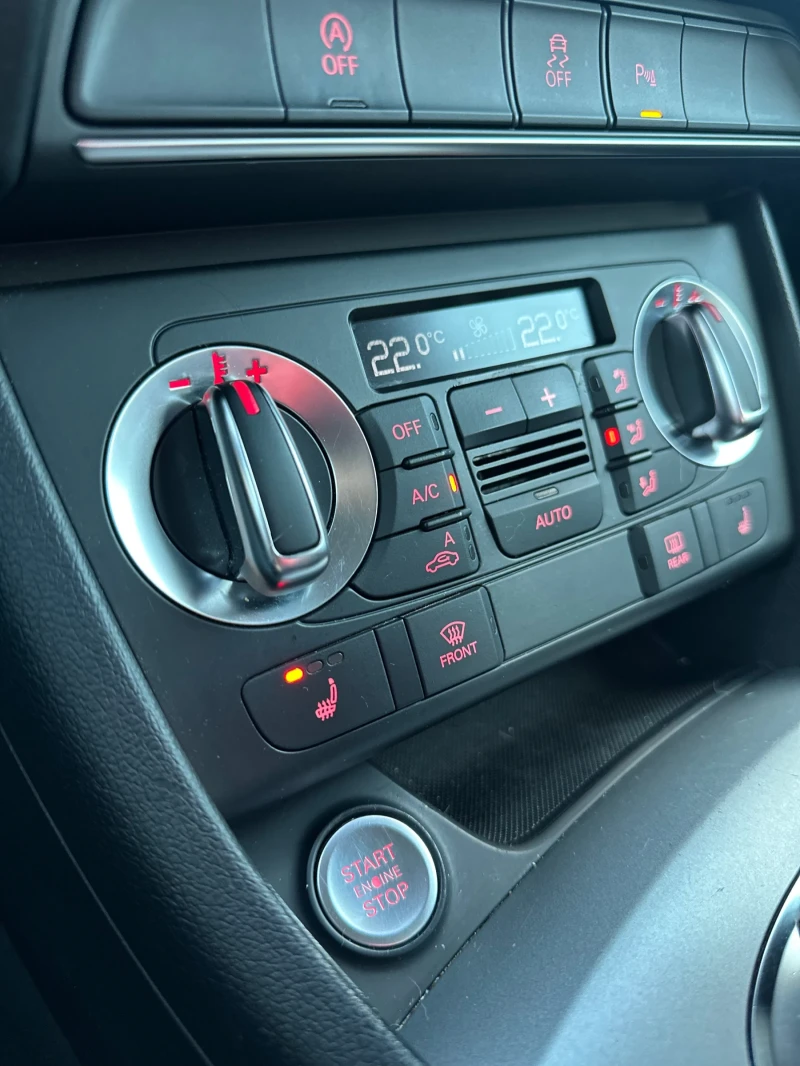 Audi Q3 2.0 TDI Quattro, снимка 13 - Автомобили и джипове - 52830715