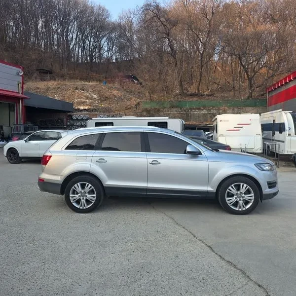 Audi Q7 3.0 TDI Quattro, снимка 7 - Автомобили и джипове - 55132444