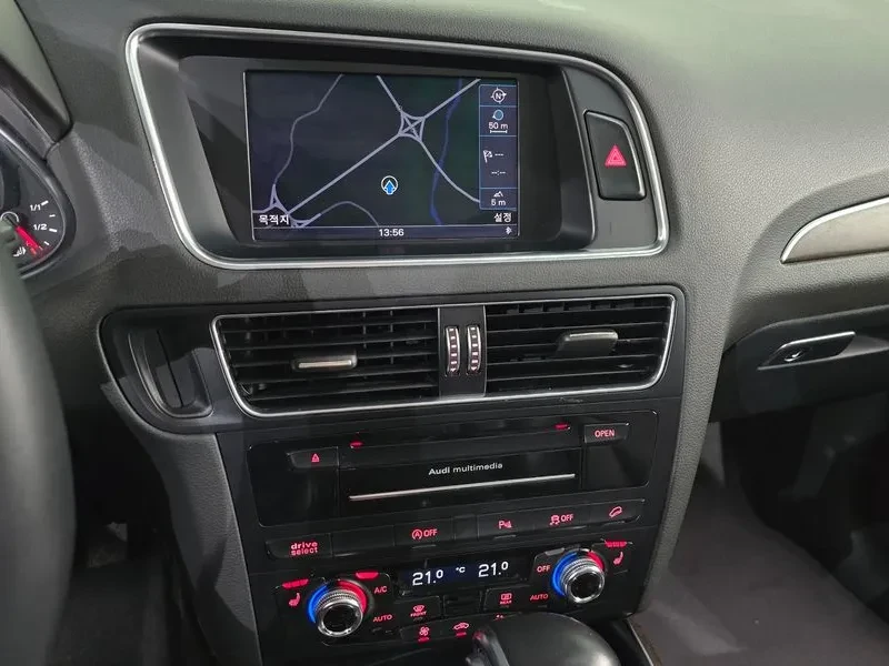 Audi Q5 Tdi Quattro 8R, снимка 14 - Автомобили и джипове - 55220787
