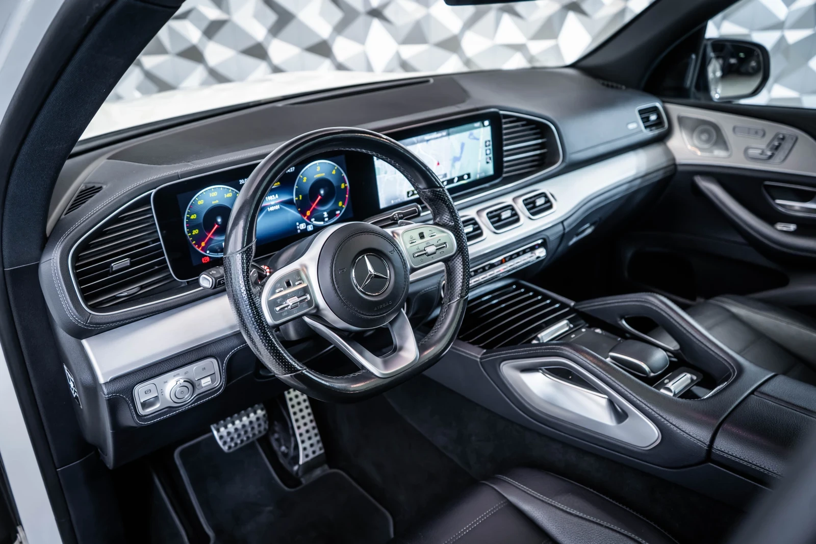 Mercedes-Benz GLS 400 d 4M AMG* Burm* Лизинг* Pano* NightP - изображение 8