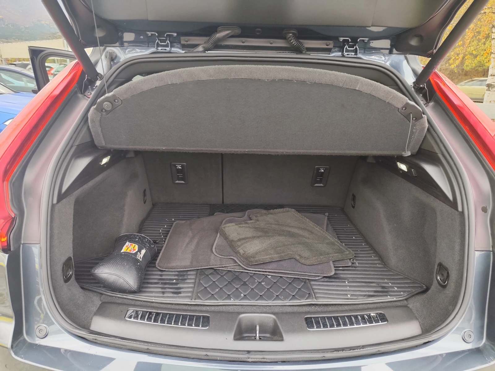 Cadillac XT4 350D* SPORT EXECUTIVE* 4X4* * MMI* NAVI | Mobile.bg   14