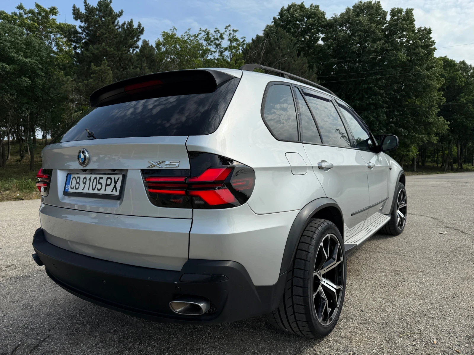 BMW X5 4.8 - изображение 7