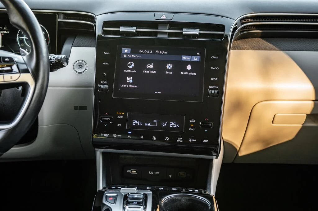 Hyundai Tucson 2022 Hyundai Tucson Hybrid Luxury AWD - изображение 10