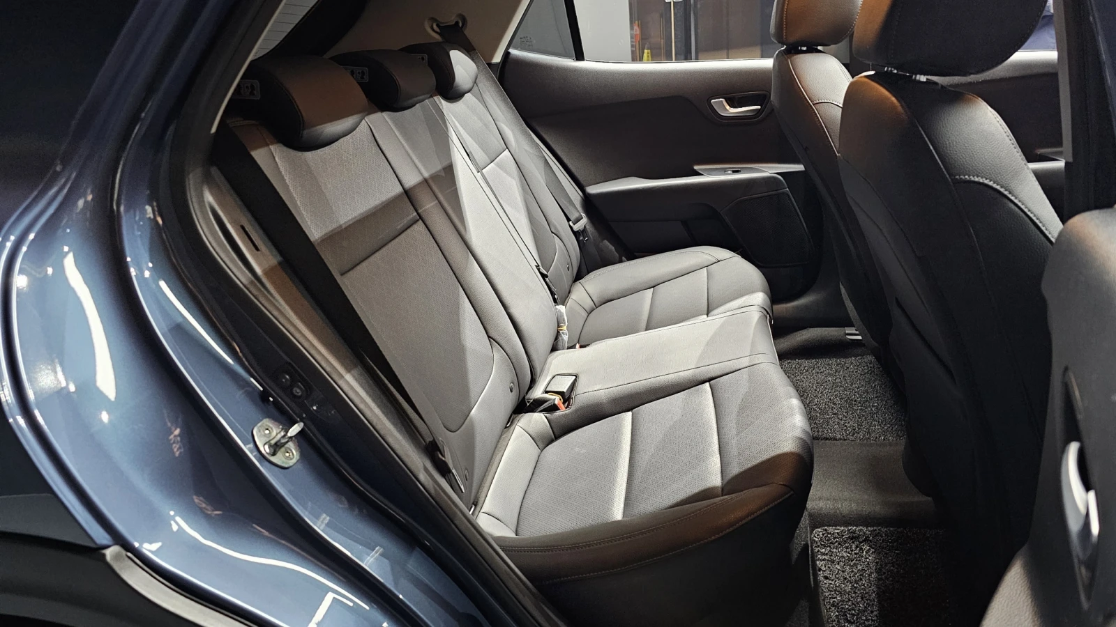 Kia Stonic 1.6 Prestige autogeorge.com, снимка 11 - Автомобили и джипове - 54136472