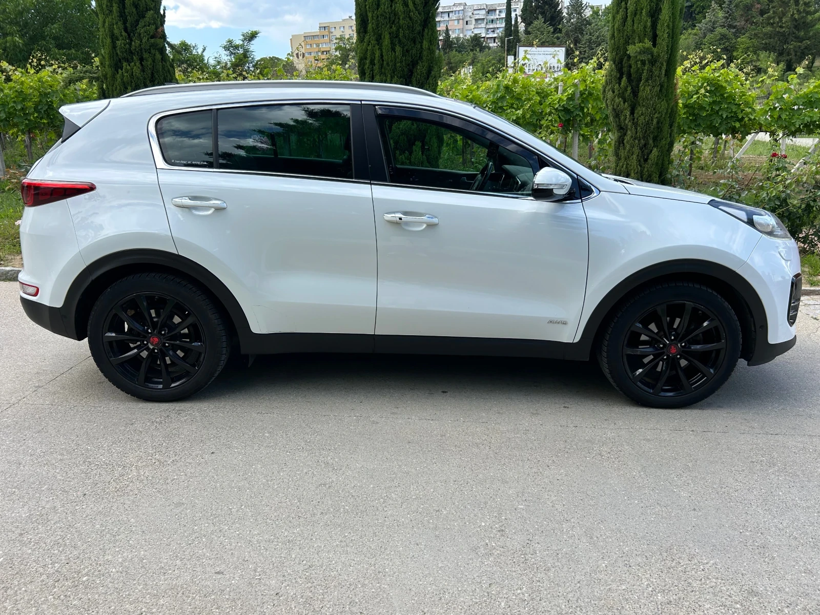 Kia Sportage 2.0CRDI 4x4 ПАНОРАМА ТОП, снимка 7 - Автомобили и джипове - 54717613