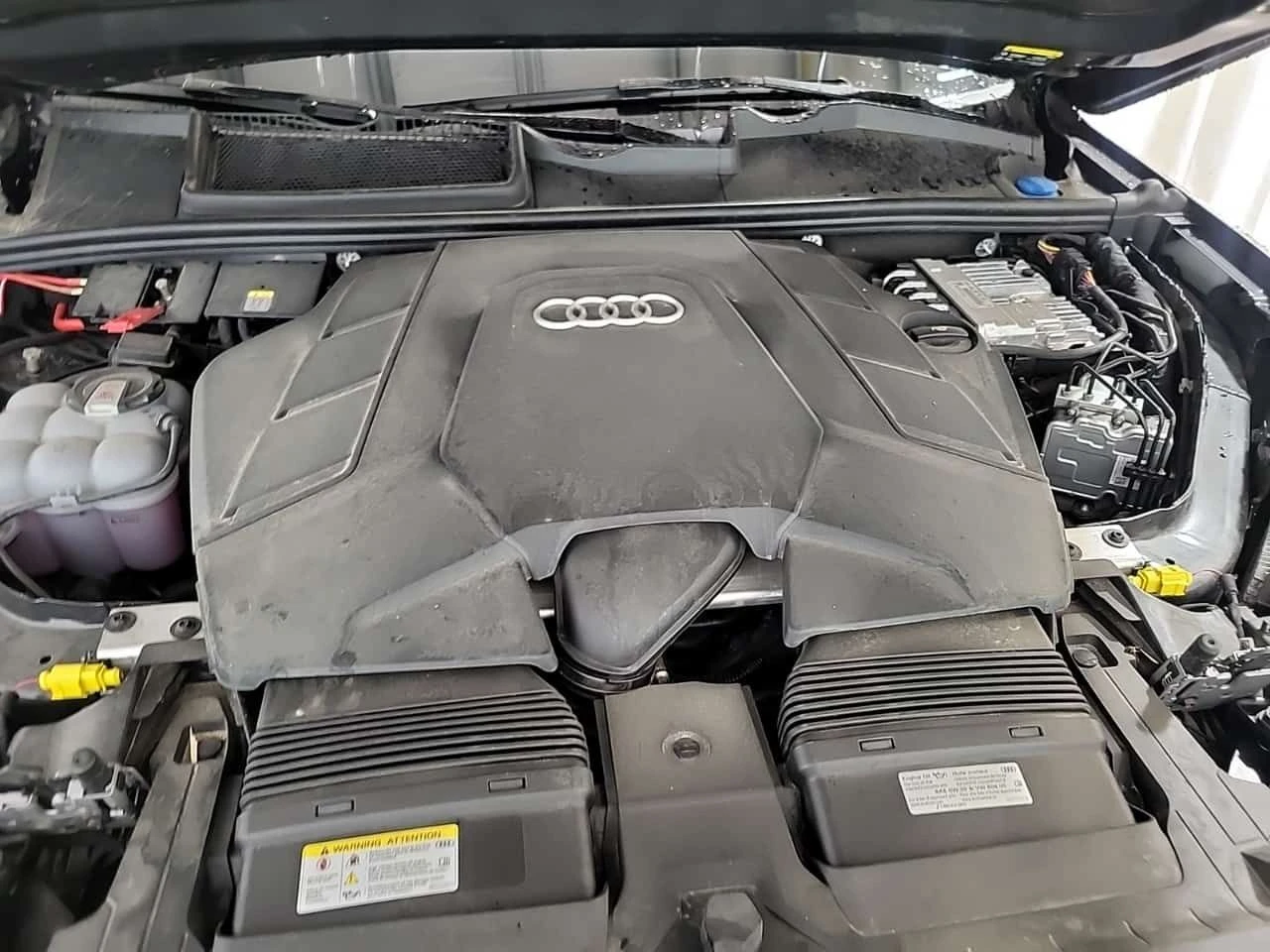 Audi Q7  S LINE PREMIUM PLUS | CARFAX | DISTRONIK , снимка 16 - Автомобили и джипове - 55052394