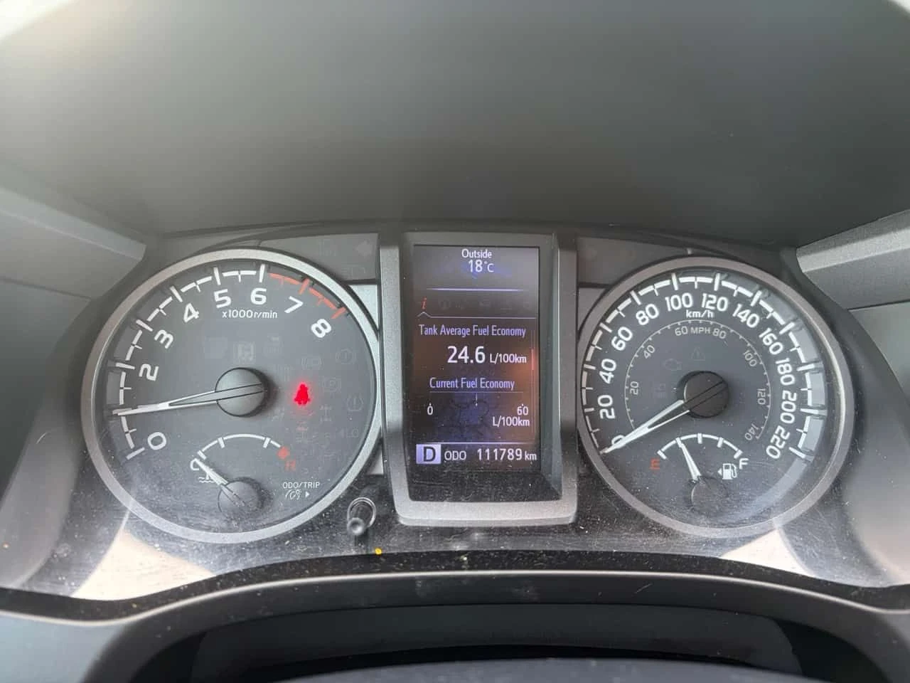 Toyota Tacoma * TRD * CARFAX * ЦЕНА ДО БГ, снимка 9 - Автомобили и джипове - 55399060