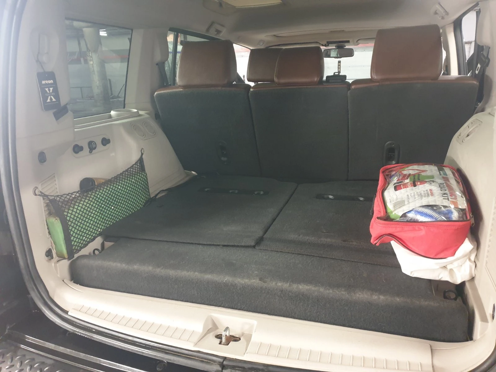 Jeep Commander Limited, снимка 12 - Автомобили и джипове - 55858165