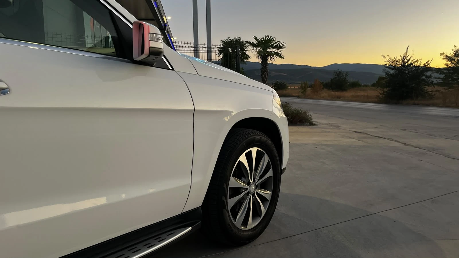 Mercedes-Benz GL 450, снимка 8 - Автомобили и джипове - 55979540