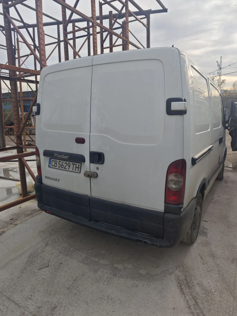 Renault Master 2, 5CDI, снимка 4 - Бусове и автобуси - 52400462