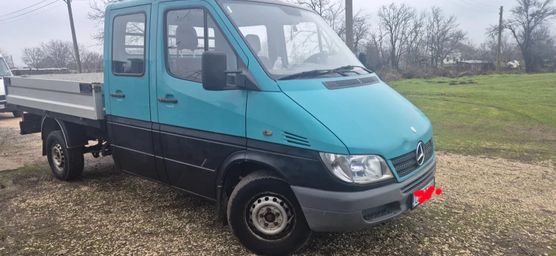 Mercedes-Benz Sprinter 311 2.2, снимка 4 - Бусове и автобуси - 53409767