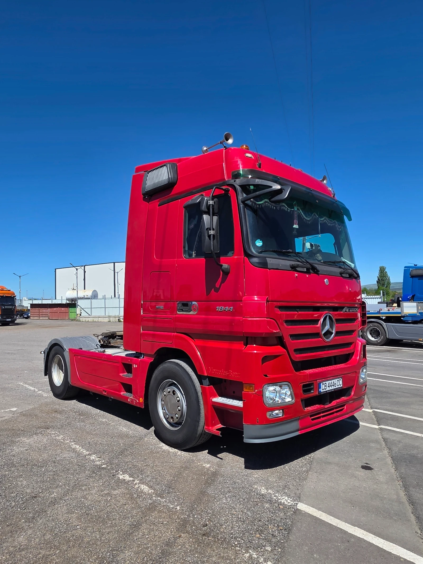 Mercedes-Benz Actros 1844