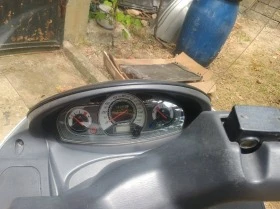 Suzuki Burgman 200i, снимка 5