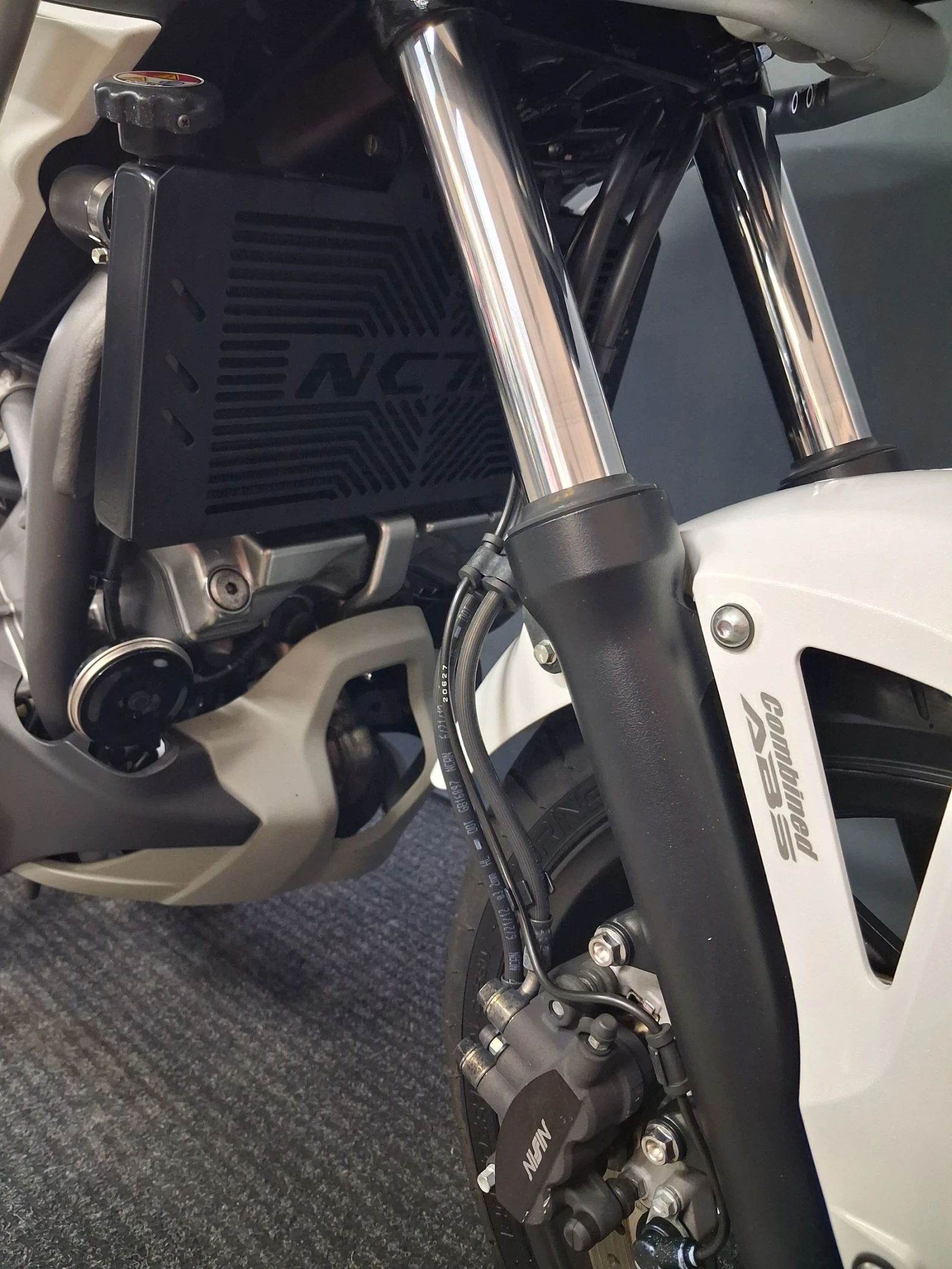 Honda Nc 700X ABS, снимка 4 - Мотоциклети и мототехника - 54917397