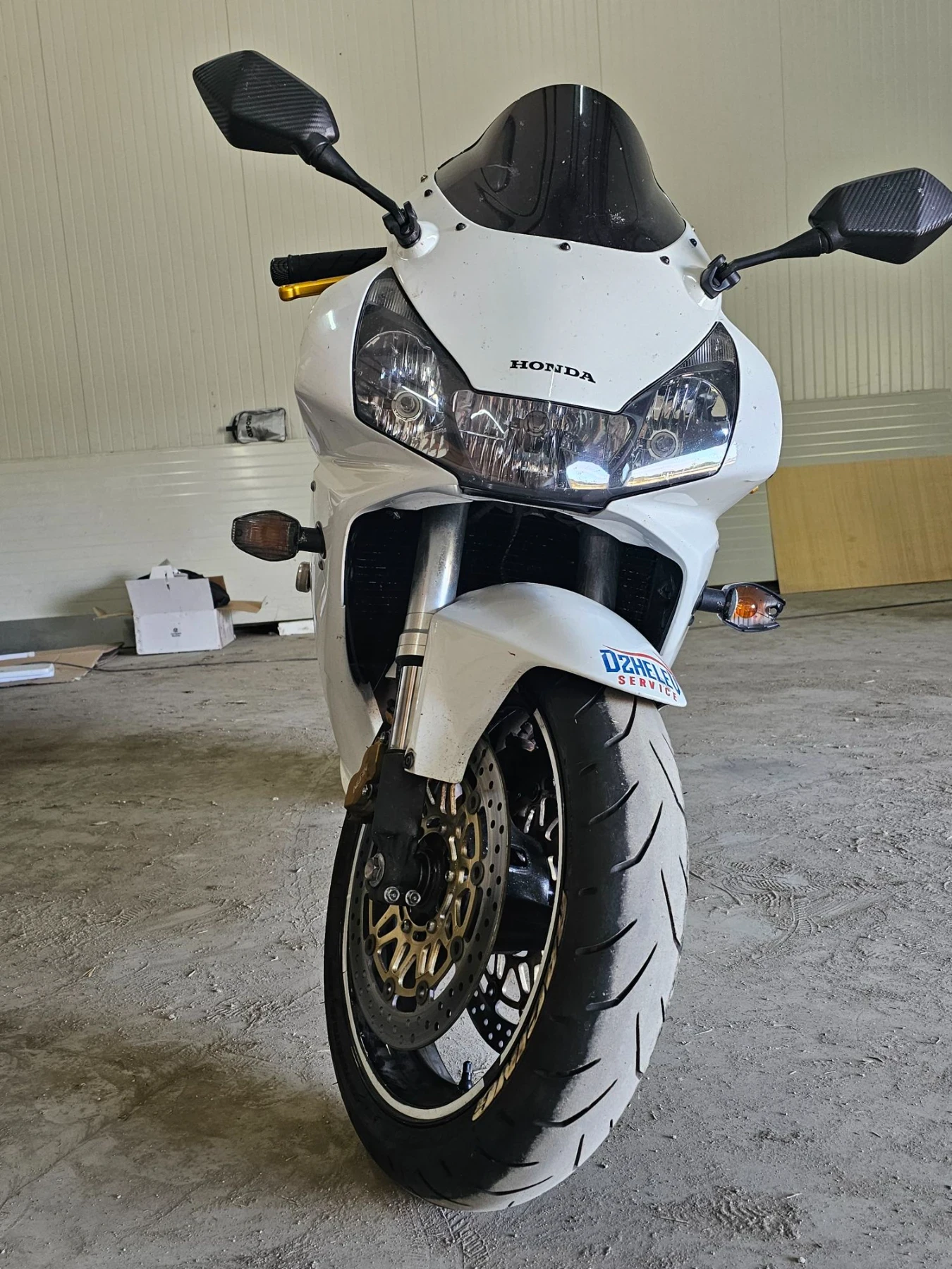 Honda Cbr 954