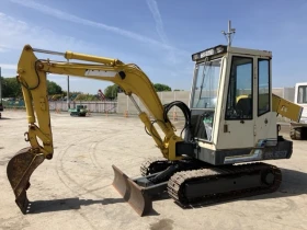 Багер Takeuchi TB350 JAPAN -  ОЧАКВАН 15.09.2026!!!, снимка 1