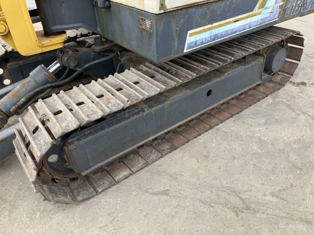 Багер Takeuchi TB350 JAPAN -  ОЧАКВАН 15.09.2026!!!, снимка 6 - Индустриална техника - 54347614