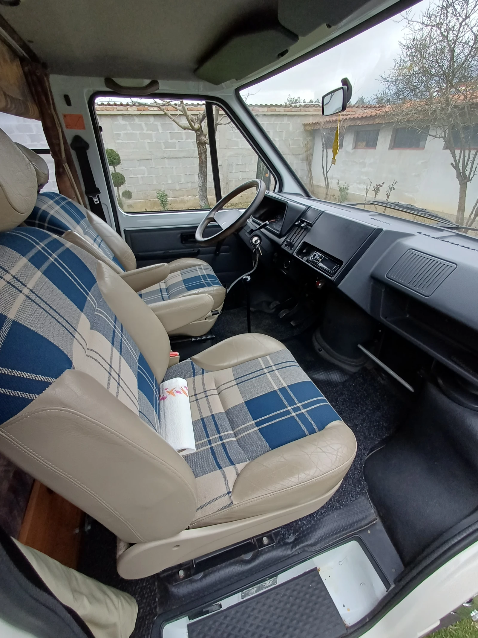 Кемпер Rapido, снимка 10 - Каравани и кемпери - 54229832