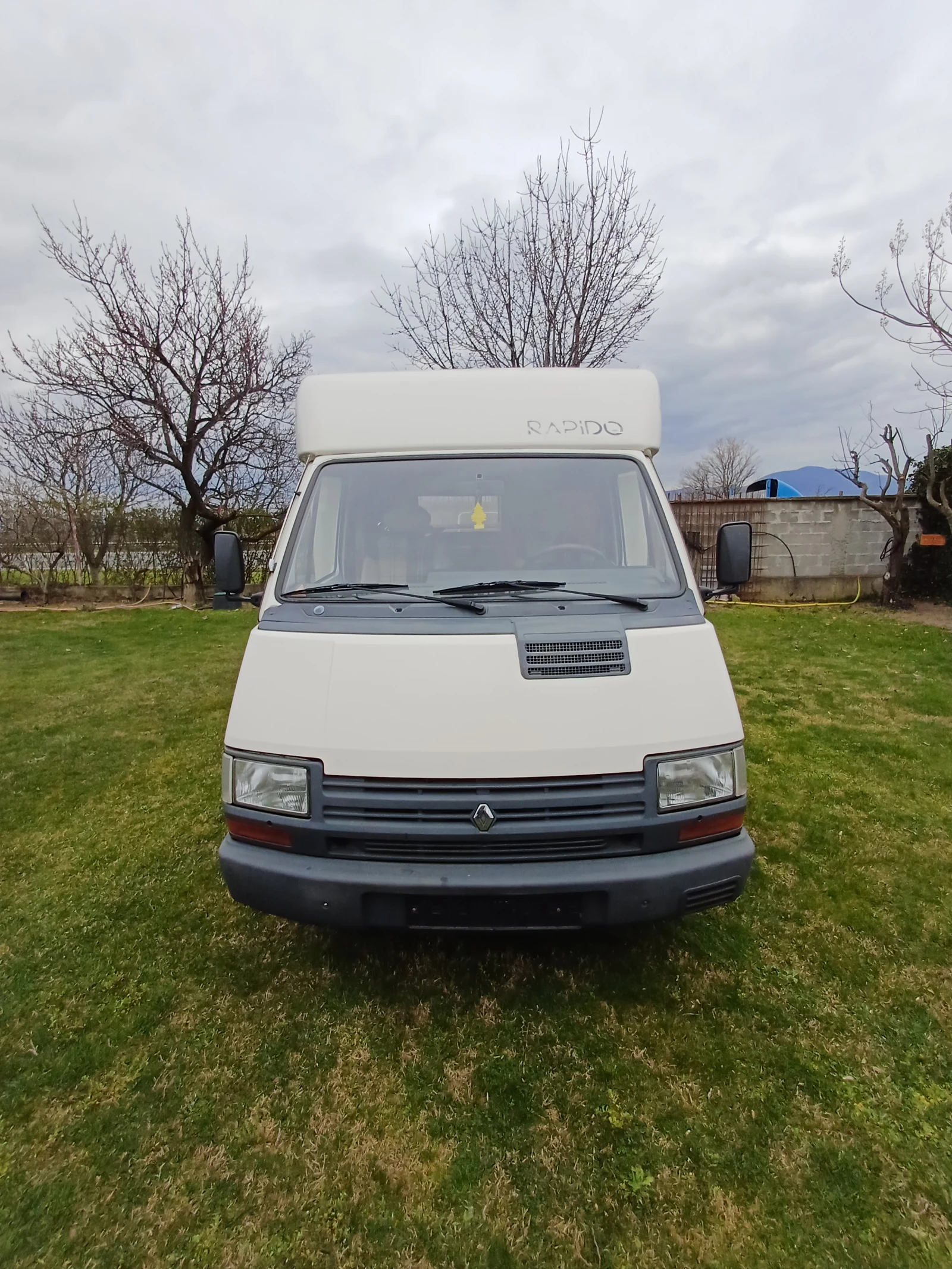 Кемпер Rapido, снимка 16 - Каравани и кемпери - 54229832