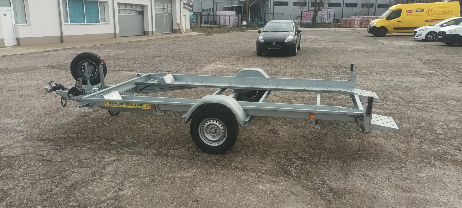 �� ��������� Lider KNOTT | Mobile.bg � ����������� 2